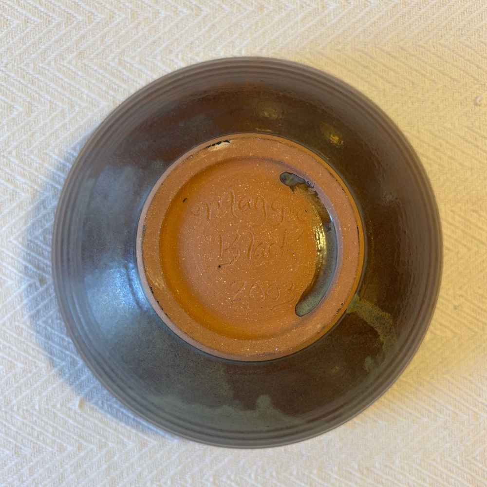Handcrafted Brown Pottery Bowl - Picture 3 of 4